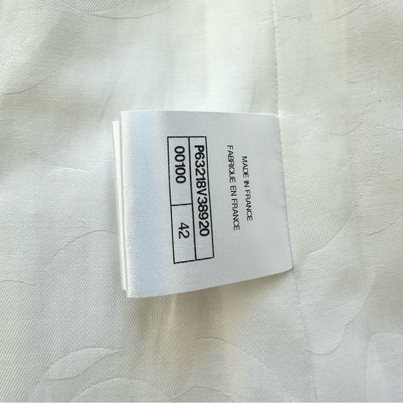 NWT!!! CHANEL women tunic top size 42 FR or 8 US Authentic Retail 3750$ - Picture 12 of 16